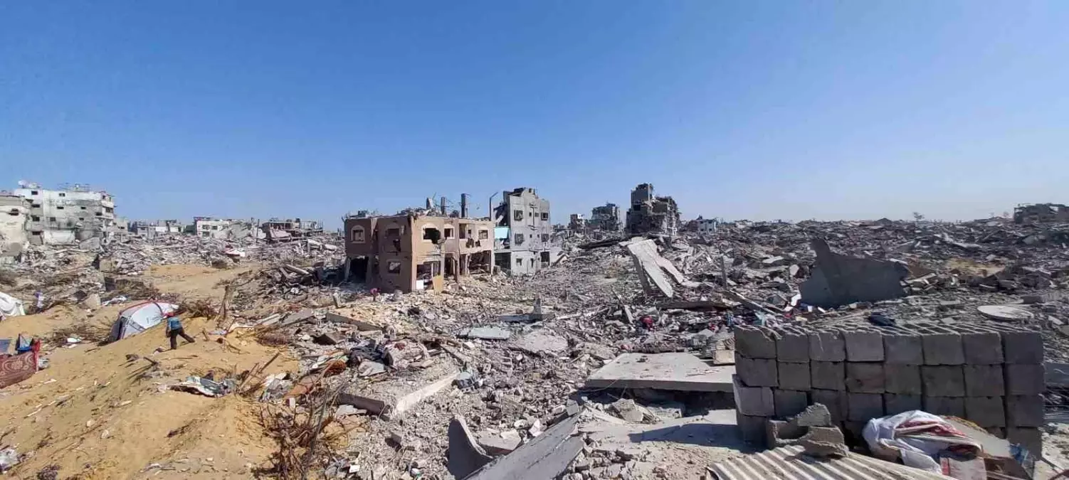 gazzedeki yikim cibaliye multeci kampinda binlerce aile evsiz kaldi EAXkjprt.jpg