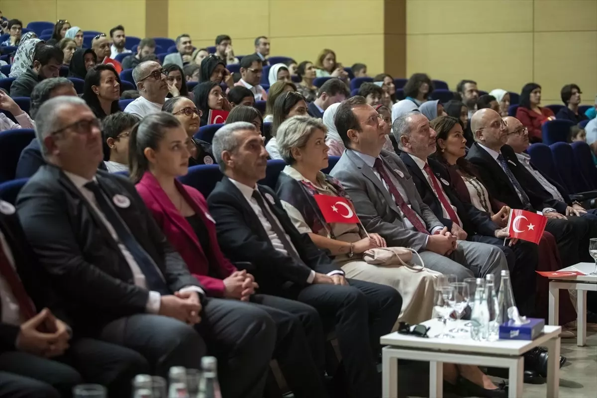 iraktaki erbil uluslararasi maarif okullari cumhuriyet bayrami programi duzenledi EcGhcOzk.jpg