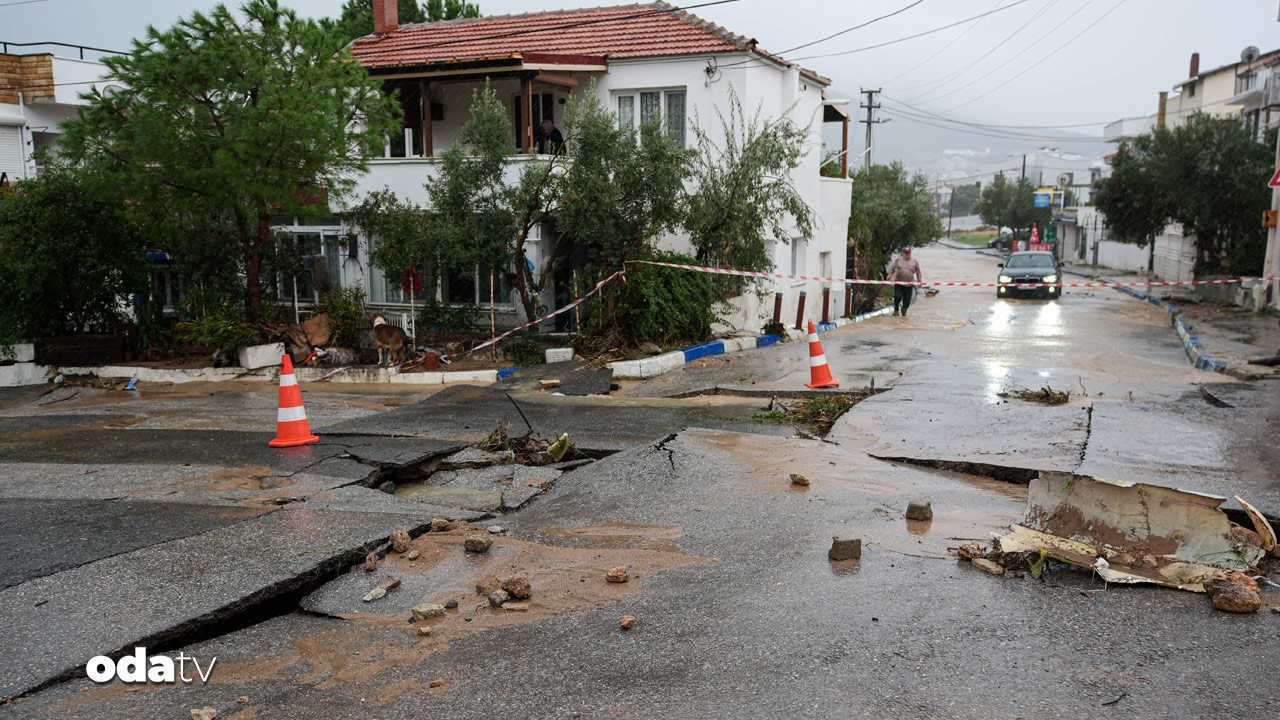 izmiri sel vurdu ortalik savas alani gibi XReeSC7i.jpg