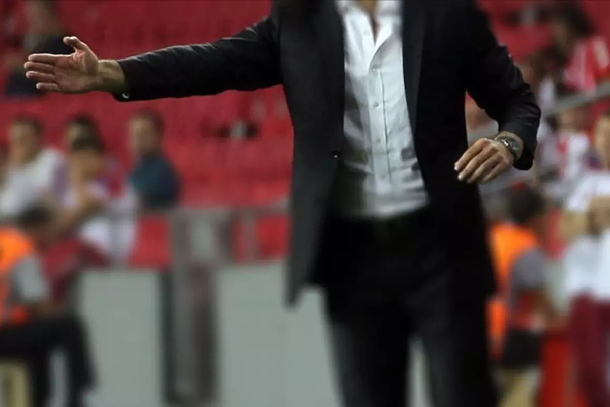 super ligde bir teknik adam ayriligi daha yolda JdkjdVOO