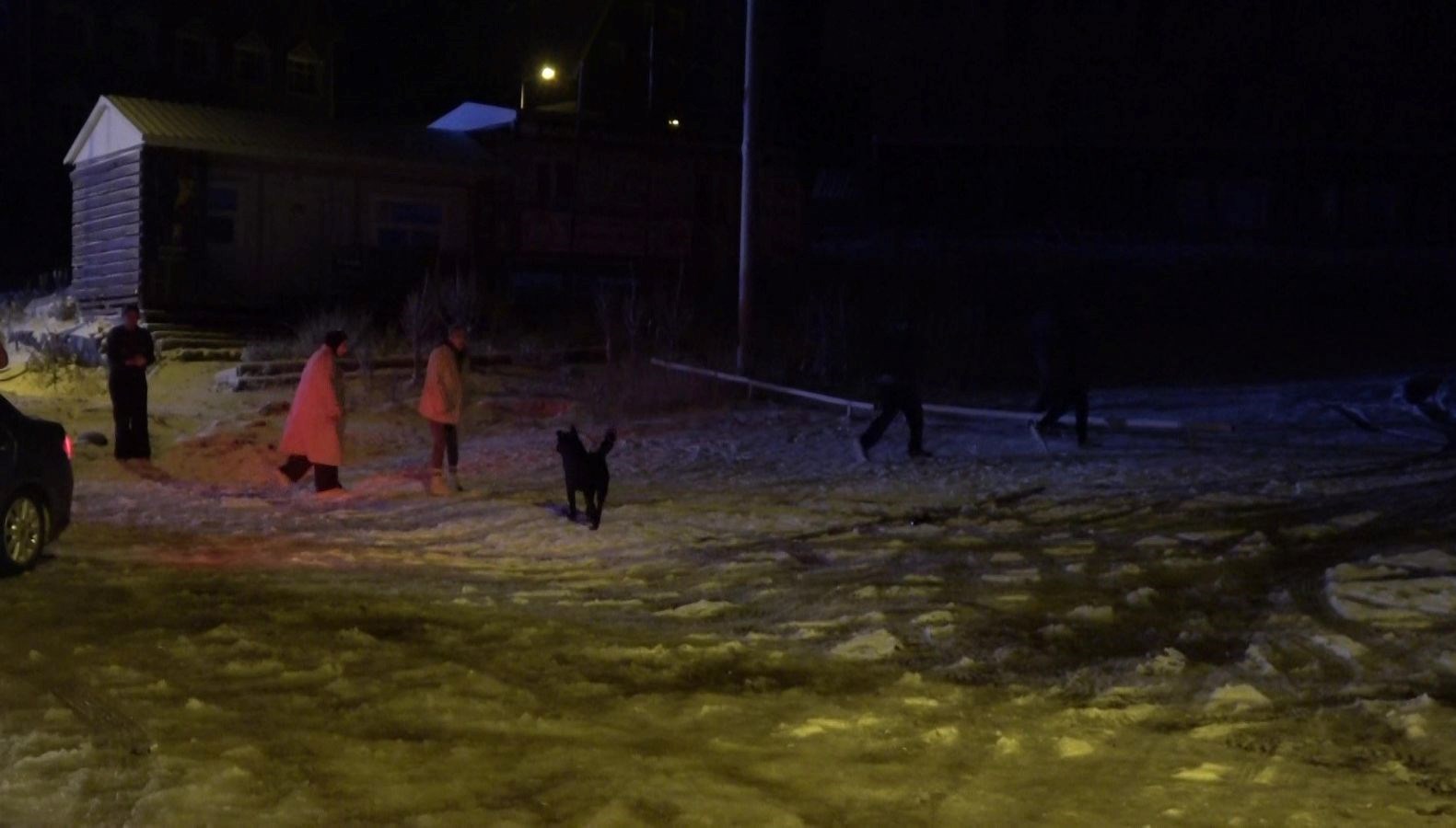 uludagin zirvesi beyaza burundu gorenler gece yarisi akin etti EVYRV1UE.jpg