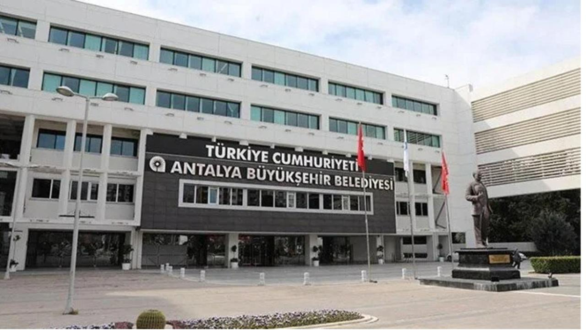 antalya buyuksehir belediyesine rusvet sorusturmasinda yeni gozaltilar VcsmO9iD.jpg