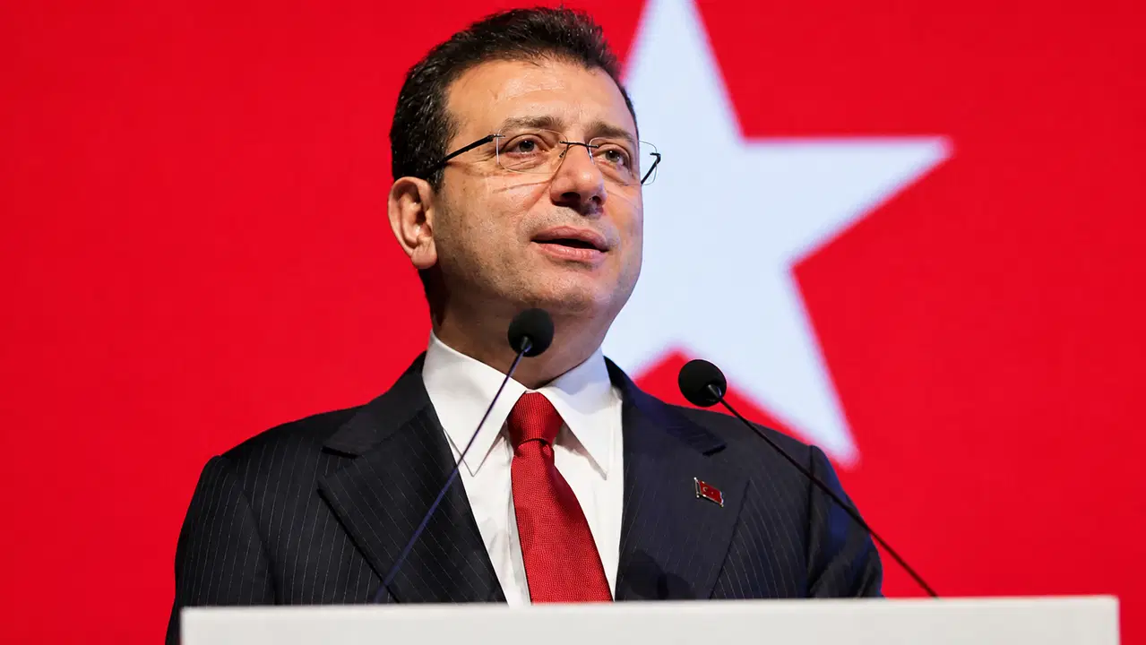 İmamoğlu’ndan dikkat çeken ‘yeni parti’ yanıtı: ‘CHP’de bir kayyumluk kuruluyorsa gerekeni yaparız’