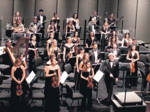 Genclik orkestrasi 20 yasini kutluyor QZSUJvz3