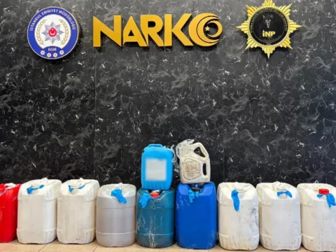 Istanbul ve sakaryada 339 kilogram uyusturucu ele gecirildi IWwnrbaE