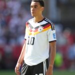 Transfer iddiasiyla taraftarlari heyecanlandiran jamal musialanin galatasaraya daha cok ihtiyaci var cimboma gel zirveye kWwCtmNf